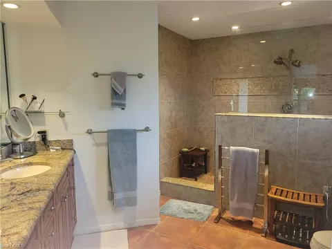 Bath - 5259 Myrtle Ln, Naples, FL 34113 photo 2 of 3