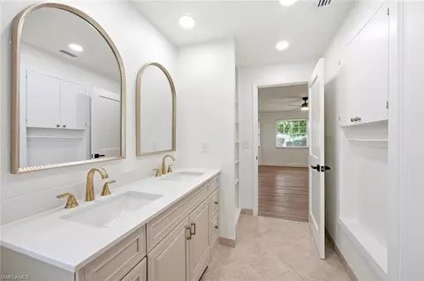 Bath - 59 Hilo Ct #59, Naples, FL 34112 photo 2 of 4