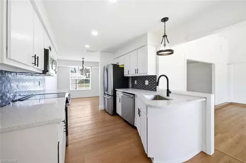 Kitchen - 59 Hilo Ct #59, Naples, FL 34112 photo 1 of 3