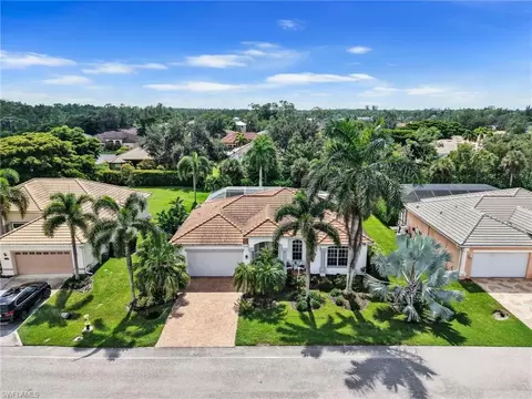 24921 Divot Dr, Bonita Springs, FL 34135