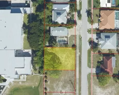 150 Greenview St, Marco Island, FL 34145
