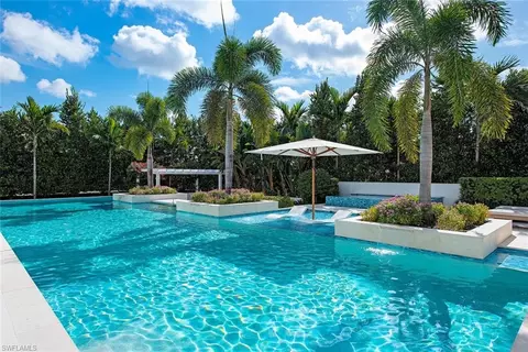 Exterior - 1675 Gordon Dr, Naples, FL 34102 photo 5 of 8