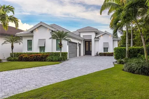 10501 Via Torino Way, Miromar Lakes, FL 33913