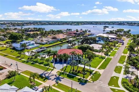 531 Conover Ct, Marco Island, FL 34145