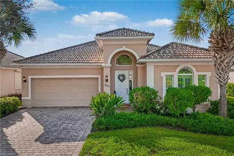 10523 Yorkstone Dr, Bonita Springs, FL 34135