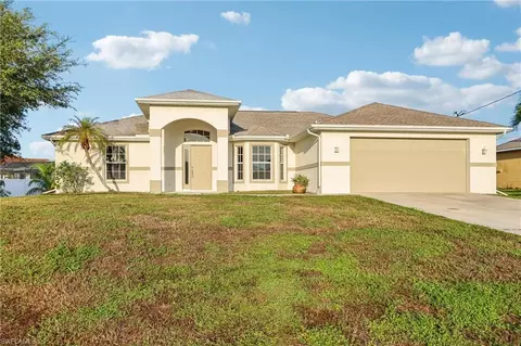 1136 SW 18th Ct, Cape Coral, FL 33991