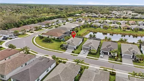 View/Area - 11394 Jacaranda Dr, Naples, FL 34120 photo 4 of 7