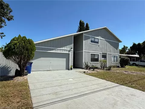 4930 Orange Grove Blvd, North Fort Myers, FL 33903