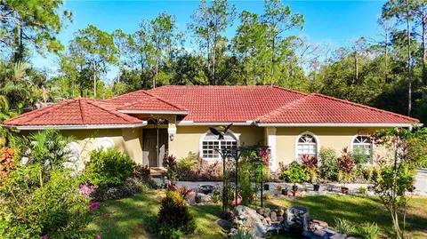 660 Everglades Blvd S, Naples, FL 34117