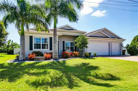 1814 SW 16th Ter, Cape Coral, FL 33991
