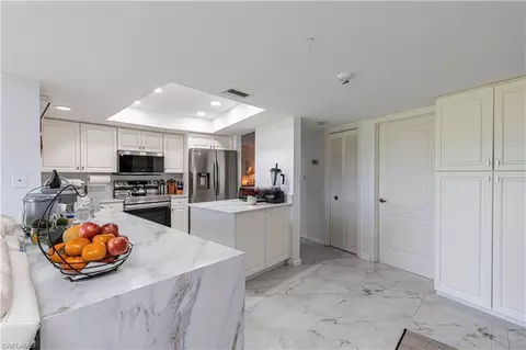 Kitchen - 108 Payne Ct, Naples, FL 34112 photo 2 of 3