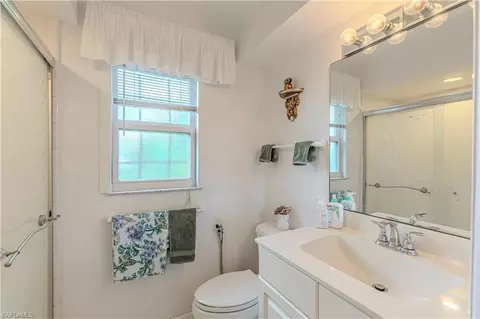 Bath - 108 Payne Ct, Naples, FL 34112 photo 2 of 3