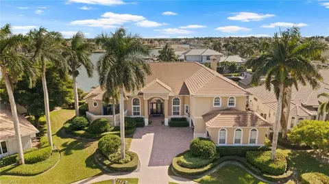 1411 Forrest Ct, Marco Island, FL 34145