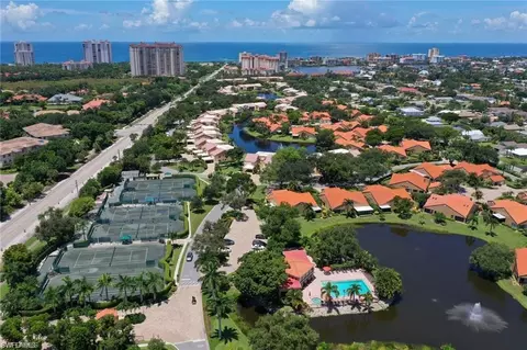 View/Area - 637 Beachwalk Cir #E202, Naples, FL 34108 photo 1 of 2
