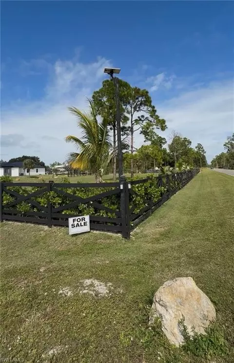 7716 N 18th Ter, Labelle, FL 33935 photo 2