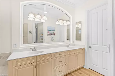 Bath - 12542 Grandezza Cir, Estero, FL 33928 photo 3 of 4