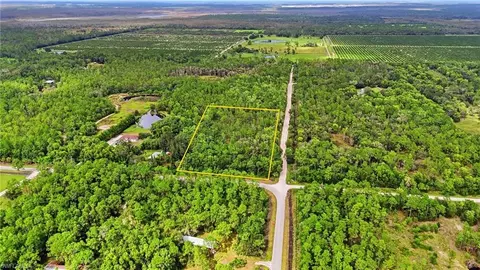 Sanctuary Rd, Naples, FL 34120 photo 4