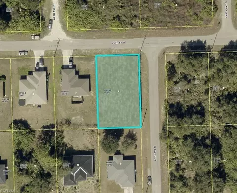 2515 75th St W, Lehigh Acres, FL 33971