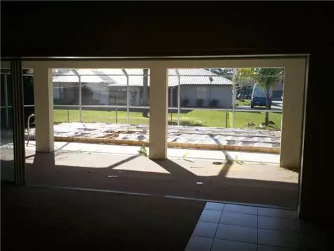 274 Zane Ave, Sebastian, FL 32958 photo 3