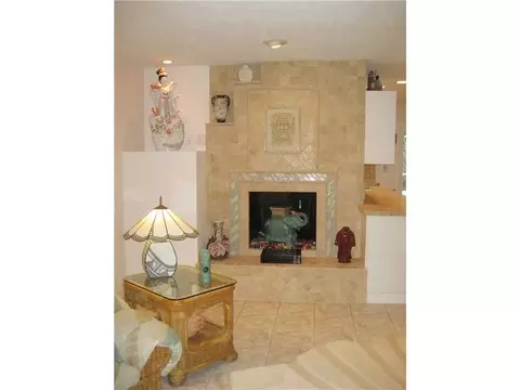 3060 Par Dr, Vero Beach, FL 32960 photo 8