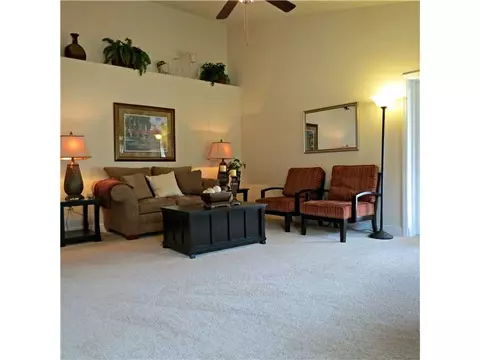 205 Briarcliff Cir, Sebastian, FL 32958 photo 2