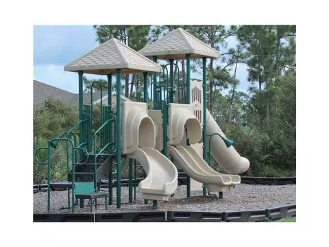 205 Briarcliff Cir, Sebastian, FL 32958 photo 13