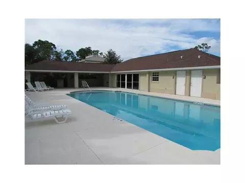 205 Briarcliff Cir, Sebastian, FL 32958 photo 12