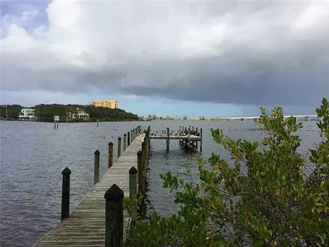 300 Bay Point Dr, Melbourne Beach, FL 32901 photo 3