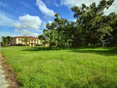 3835 20th St, Vero Beach, FL 32960 photo 5