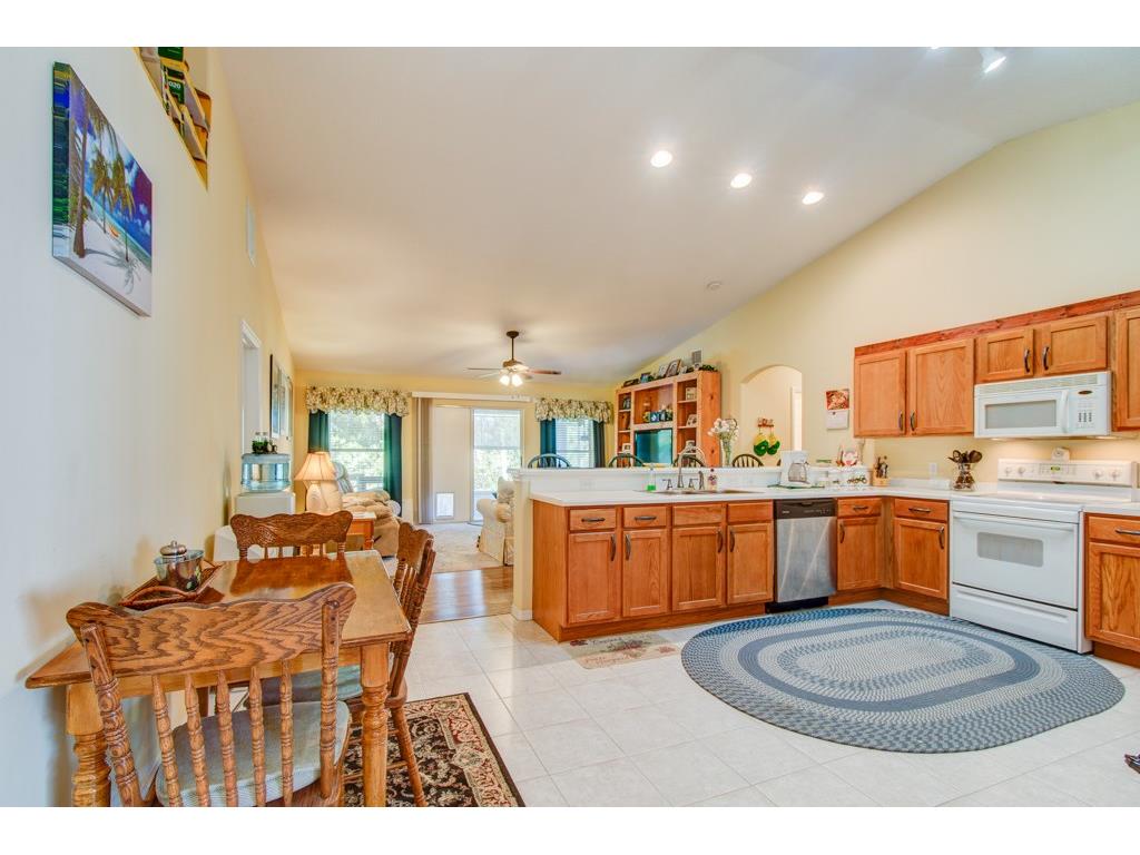 8175 97th Ave, Vero Beach, FL 32967 photo 12
