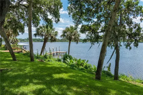 3575 Heather Ln, Micco, FL 32976 photo 2