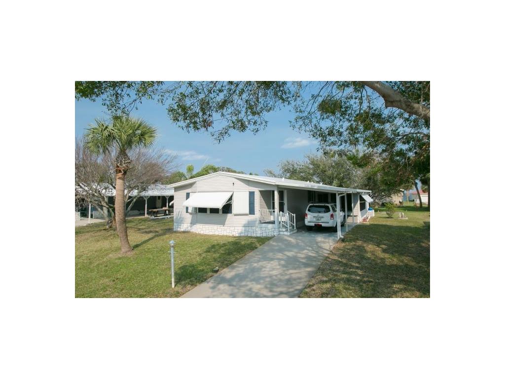 7635 Blackhawk Rd, Micco, FL 32976 photo 1