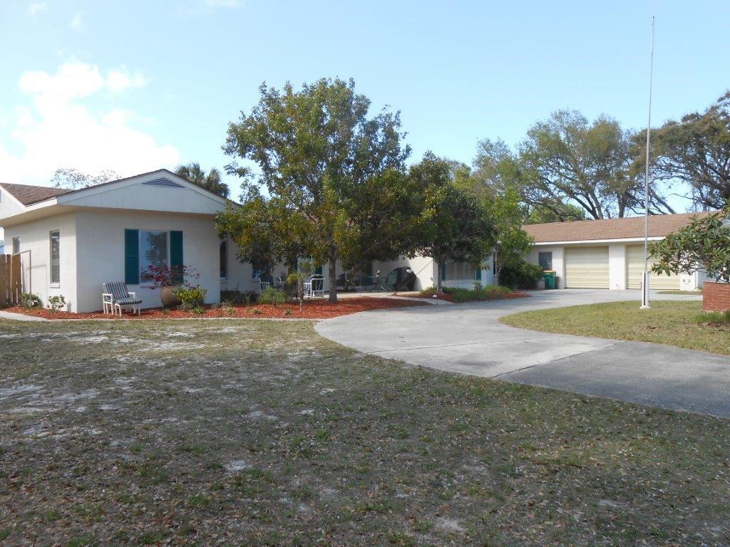 9831 Riverview Dr, Micco, FL 32976 photo 22