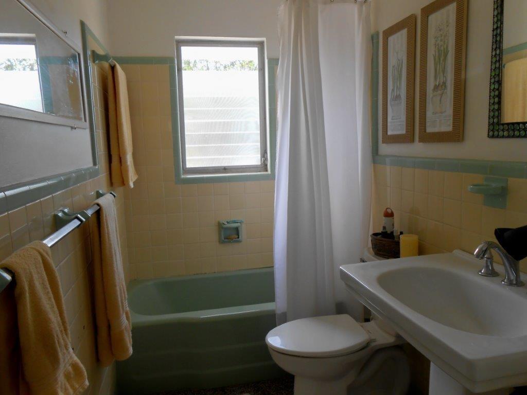 9831 Riverview Dr, Micco, FL 32976 photo 8