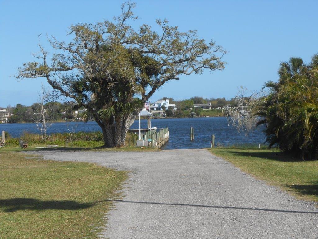 9831 Riverview Dr, Micco, FL 32976 photo 25
