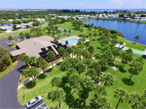 5373 Bison St, Micco, FL 32976 photo 5