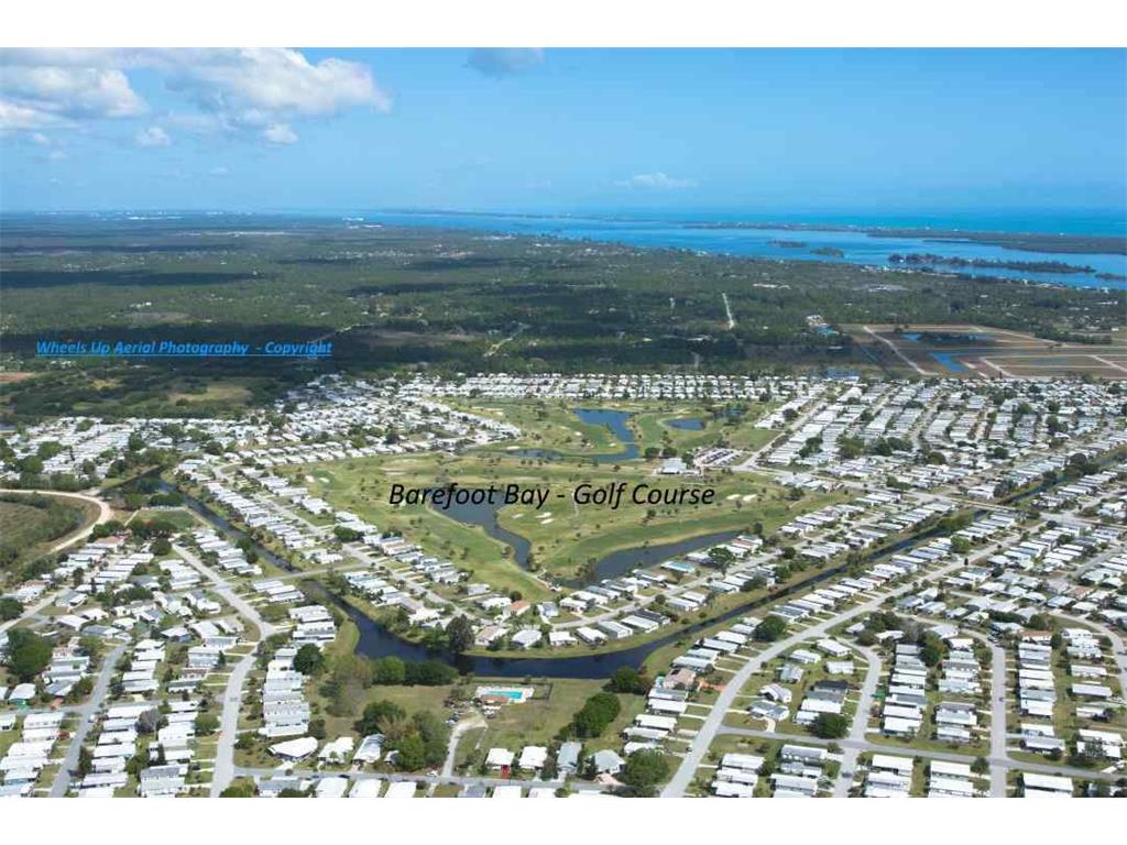 1061 Barefoot Cir, Barefoot Bay, FL 32976 22 Photos MLS 191090