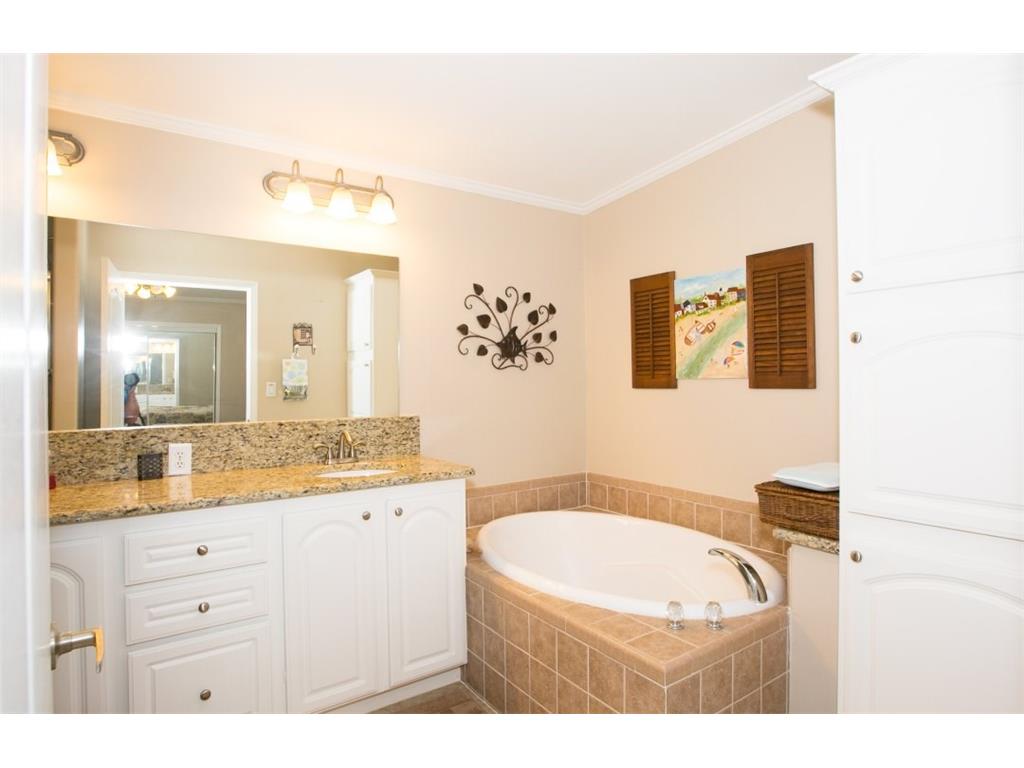 1061 Barefoot Cir, Barefoot Bay, FL 32976 MLS 191090