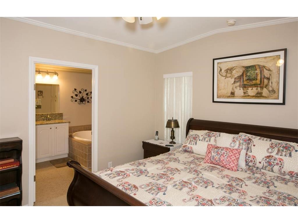 1061 Barefoot Cir, Barefoot Bay, FL 32976 22 Photos MLS 191090