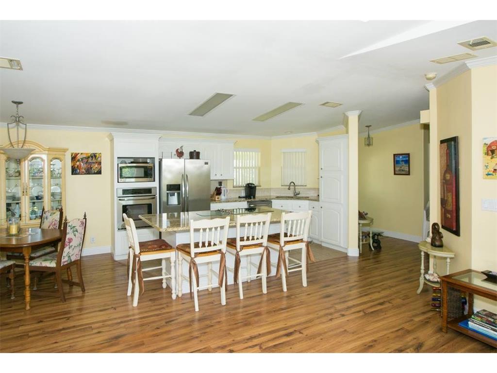 1061 Barefoot Cir, Barefoot Bay, FL 32976 22 Photos MLS 191090