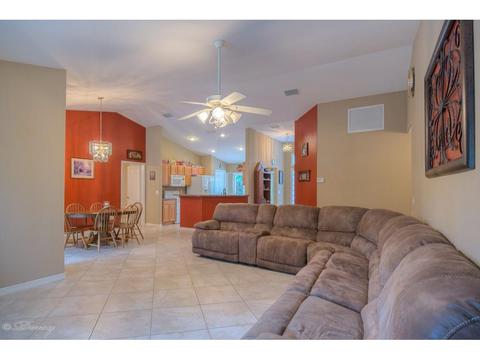 974 Claire Ave, Sebastian, FL 32958 photo 13