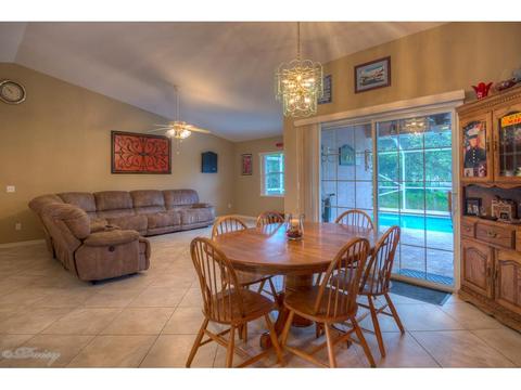 974 Claire Ave, Sebastian, FL 32958 photo 17