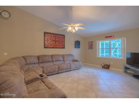974 Claire Ave, Sebastian, FL 32958 photo 15