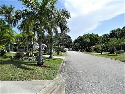 7605 Blackhawk Rd, Micco, FL 32976 photo 33