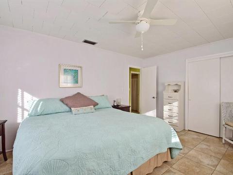 9585 Riverview Dr, Micco, FL 32976 photo 14
