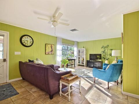 9585 Riverview Dr, Micco, FL 32976 photo 4