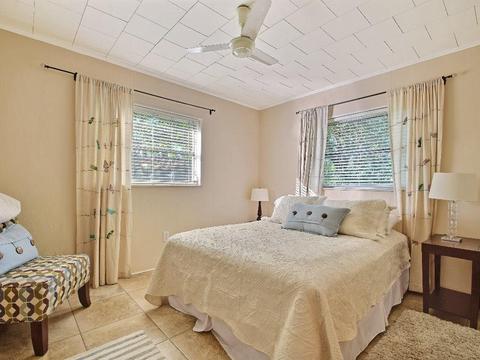 9585 Riverview Dr, Micco, FL 32976 photo 17