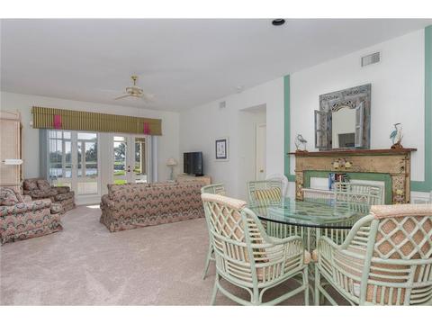 5010 Harmony Cir #107, Vero Beach, FL 32967 photo 7