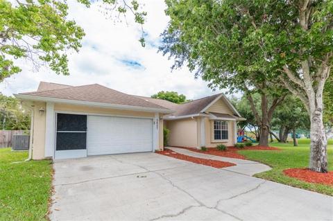 3627 Whisperwood Cir, Melbourne, FL 32901 photo 2