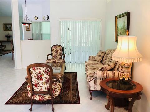 9625 Hibiscus Ave, Micco, FL 32976 photo 9